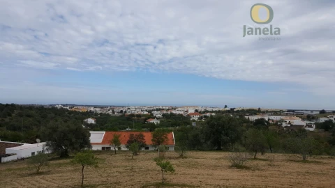 Terreno para Venda em Tavira (Santa Maria e Santiago)
