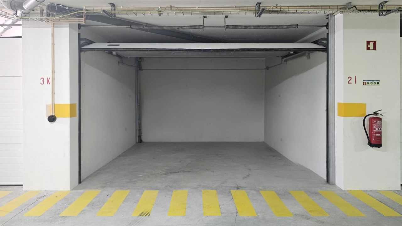 Apartamento T2 para Venda em Atouguia da Baleia Foto 17