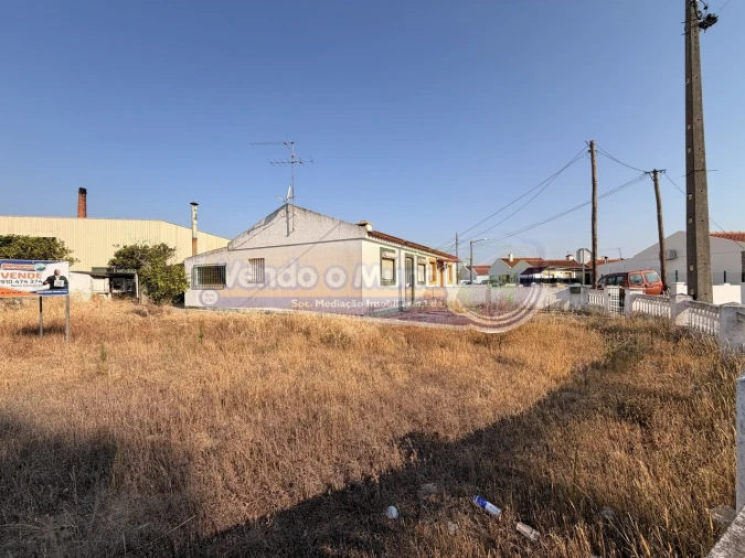 Moradia T2 para Venda em Samora Correia Foto 2