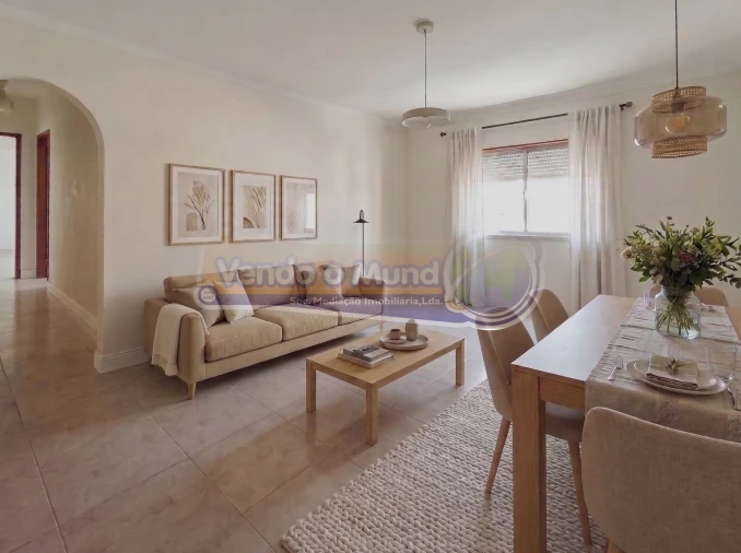 Apartamento T2 para Venda em Benavente Foto 3