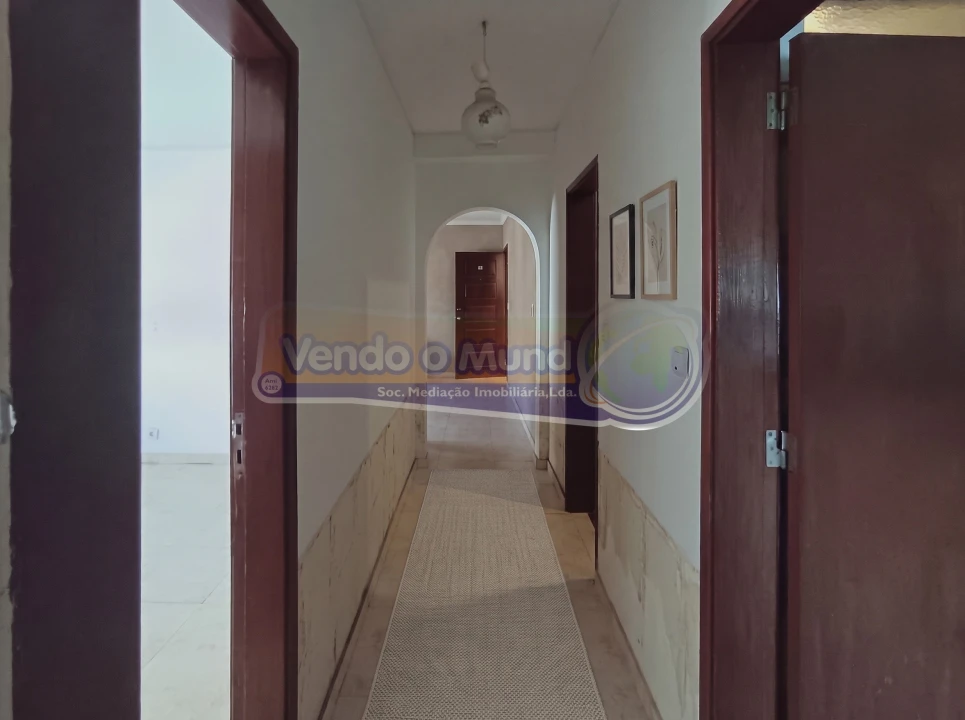 Apartamento T2 para Venda em Benavente Foto 7