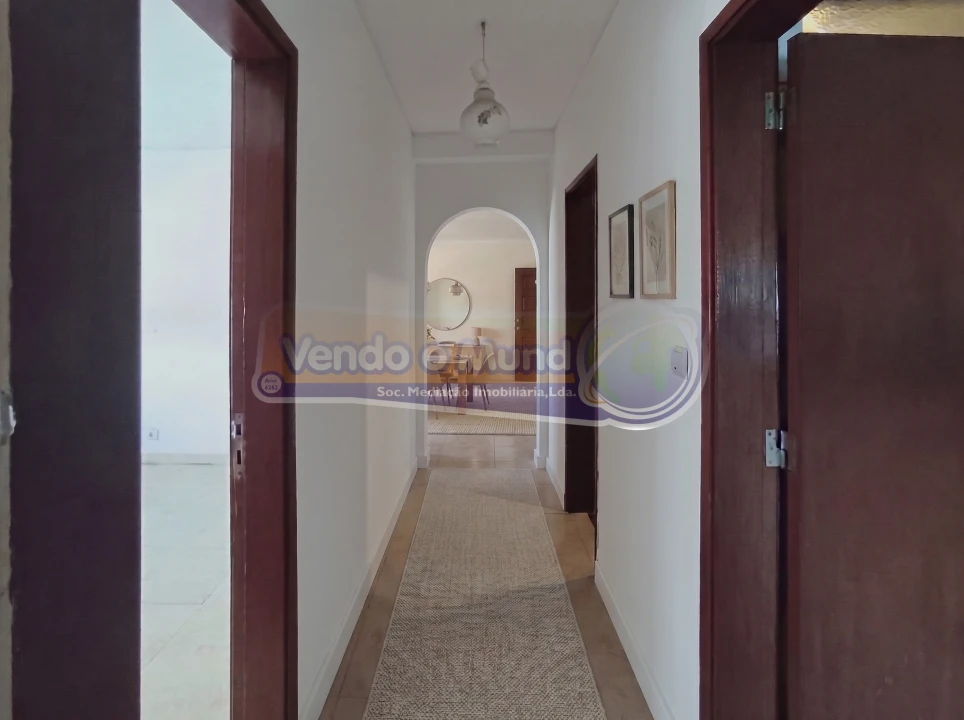 Apartamento T2 para Venda em Benavente Foto 8