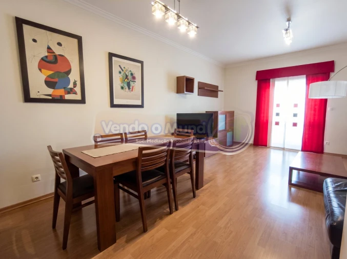 Apartamento T3 para Venda em Benavente Foto 2