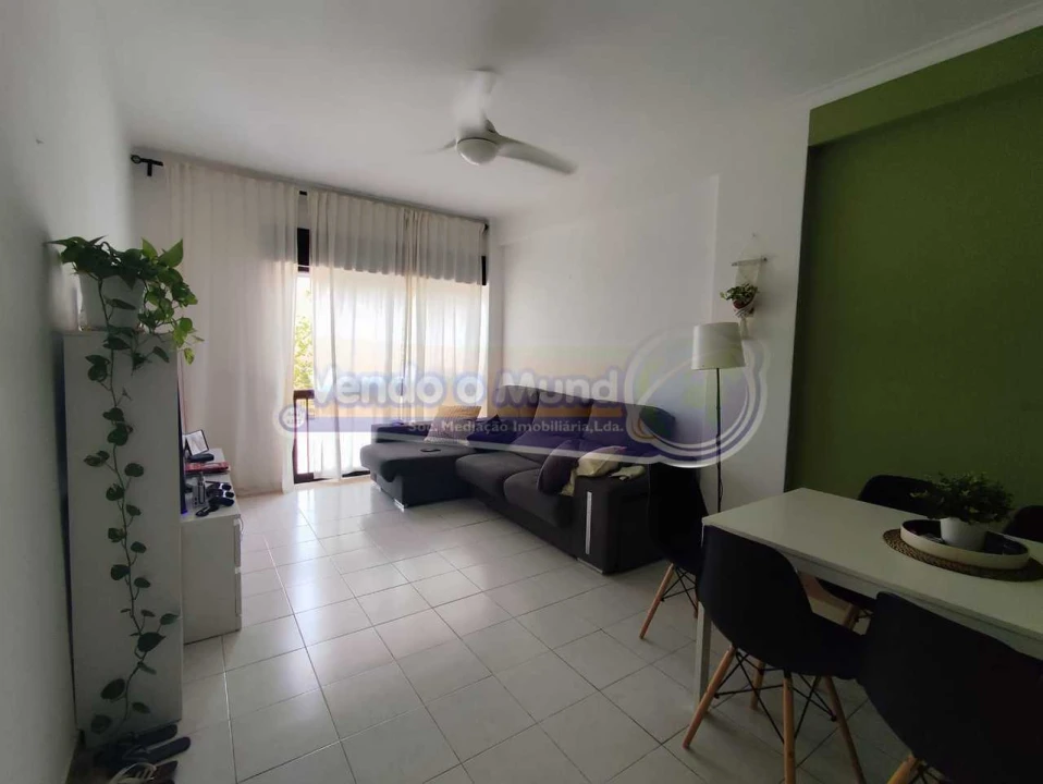 Apartamento T2 para Venda em Benavente Foto 9
