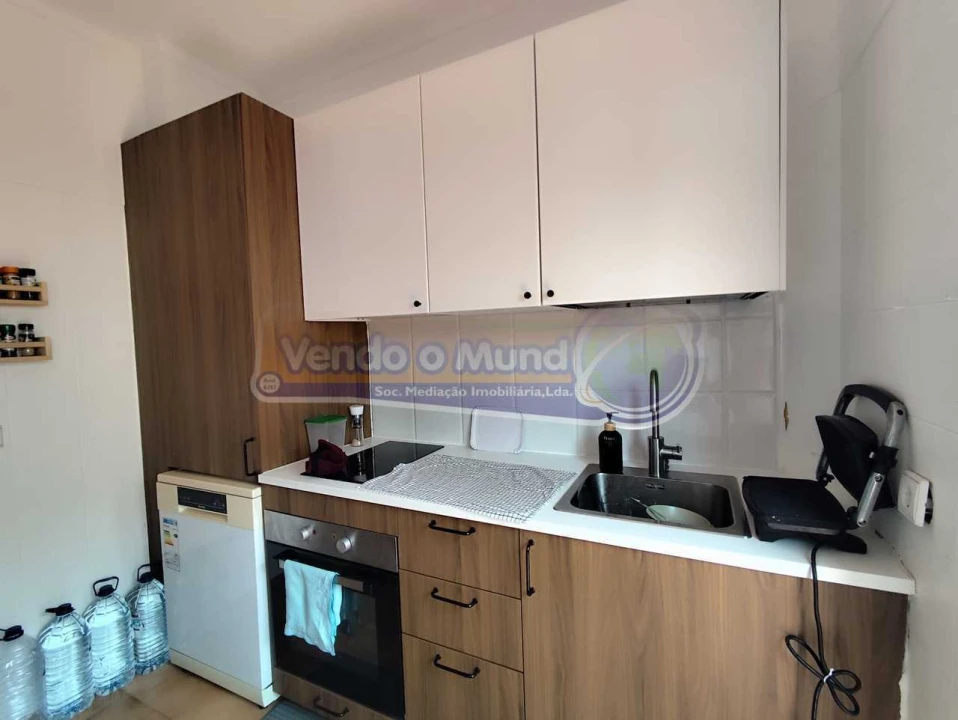 Apartamento T2 para Venda em Benavente Foto 5