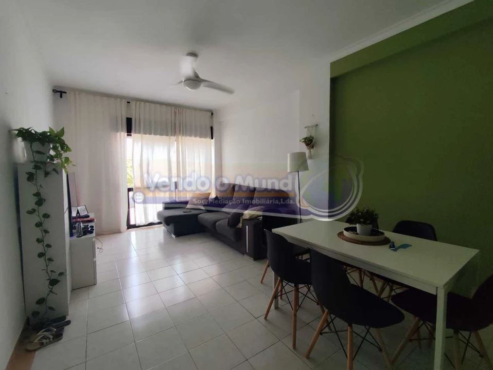 Apartamento T2 para Venda em Benavente Foto 10