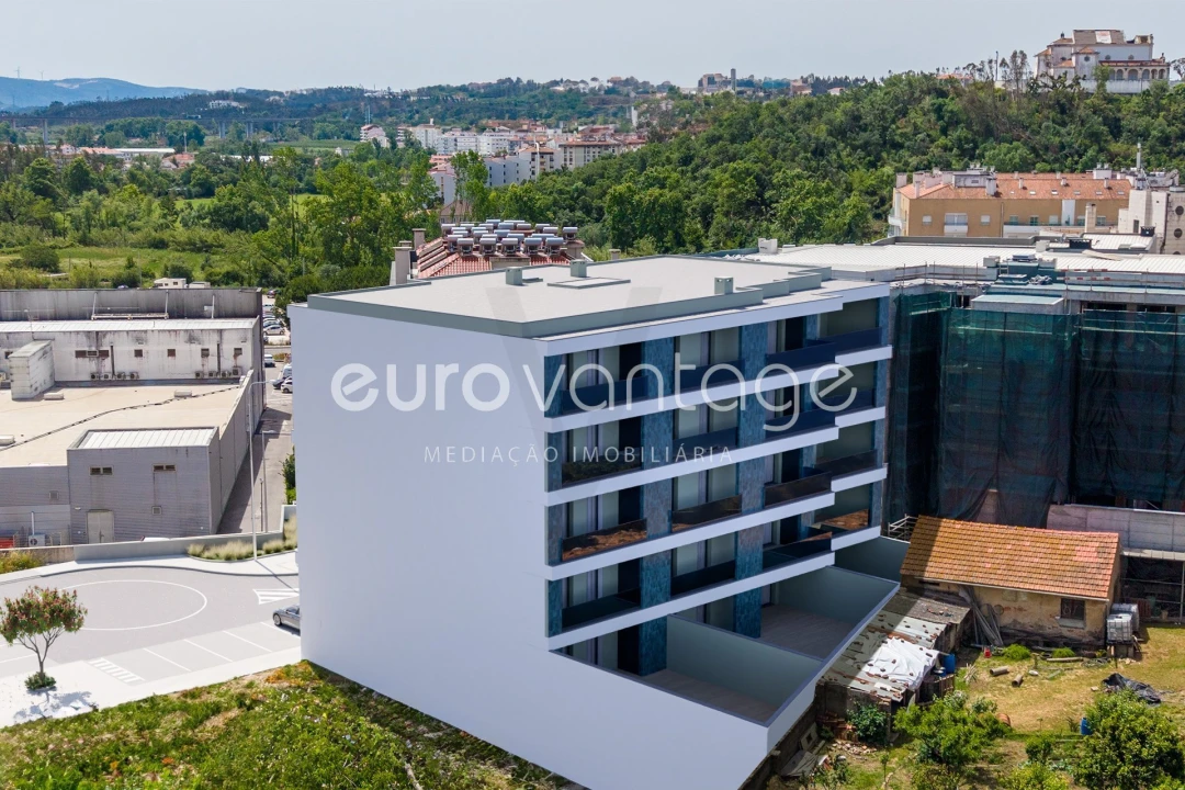 Apartamento T2 para Venda em Leiria, Pousos, Barreira e Cortes Foto 11