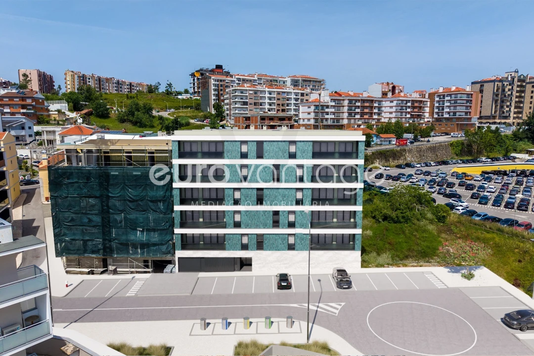 Apartamento T2 para Venda em Leiria, Pousos, Barreira e Cortes Foto 1