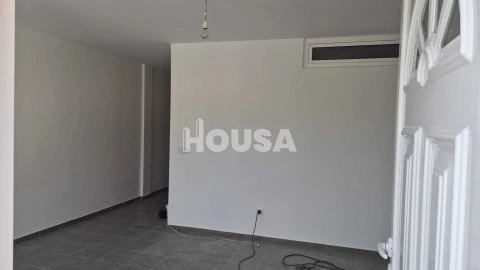 Moradia T3 para Venda em Parceiros e Azoia