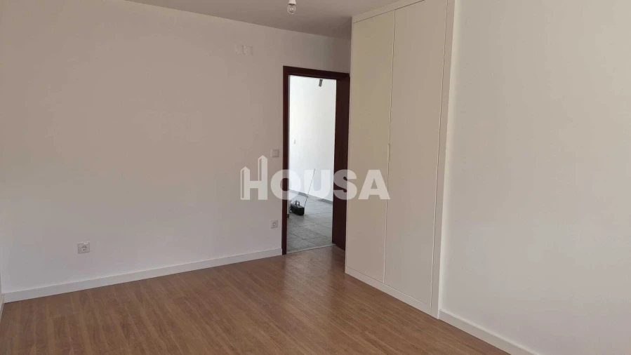 Moradia T3 para Venda em Parceiros e Azoia Foto 11