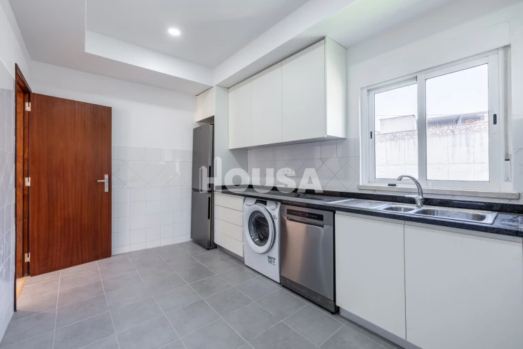 Moradia T3 para Venda em Parceiros e Azoia Foto 10