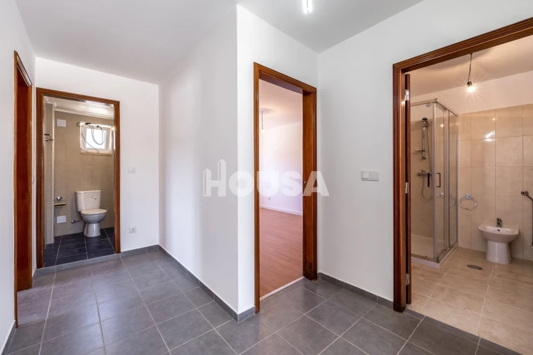 Moradia T3 para Venda em Parceiros e Azoia Foto 13
