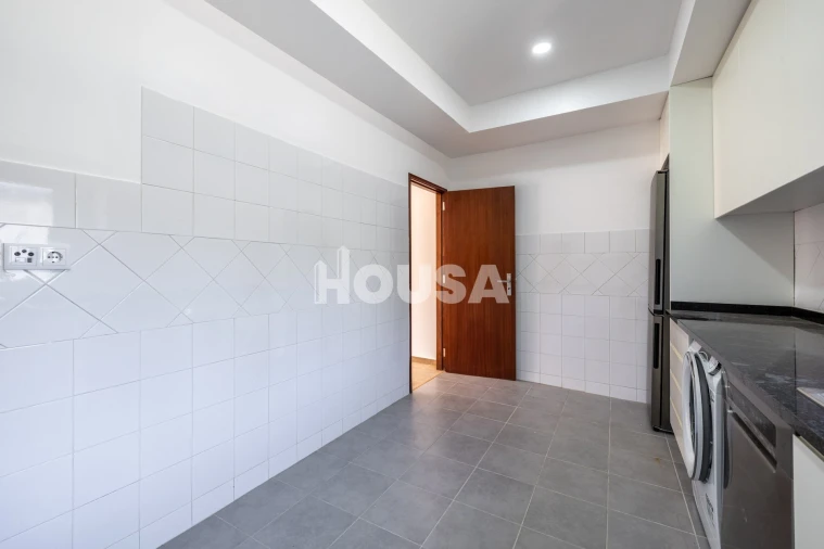 Moradia T3 para Venda em Parceiros e Azoia Foto 11