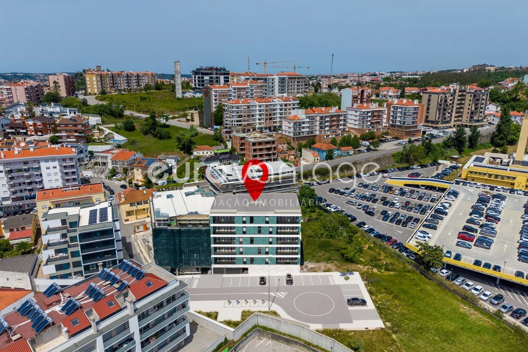 Apartamento T3 para Venda em Leiria, Pousos, Barreira e Cortes Foto 16