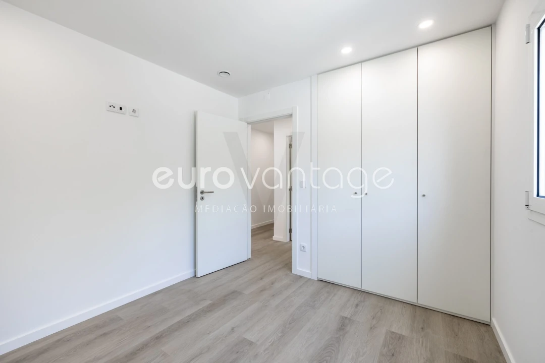 Moradia T3 para Venda em Leiria, Pousos, Barreira e Cortes Foto 19