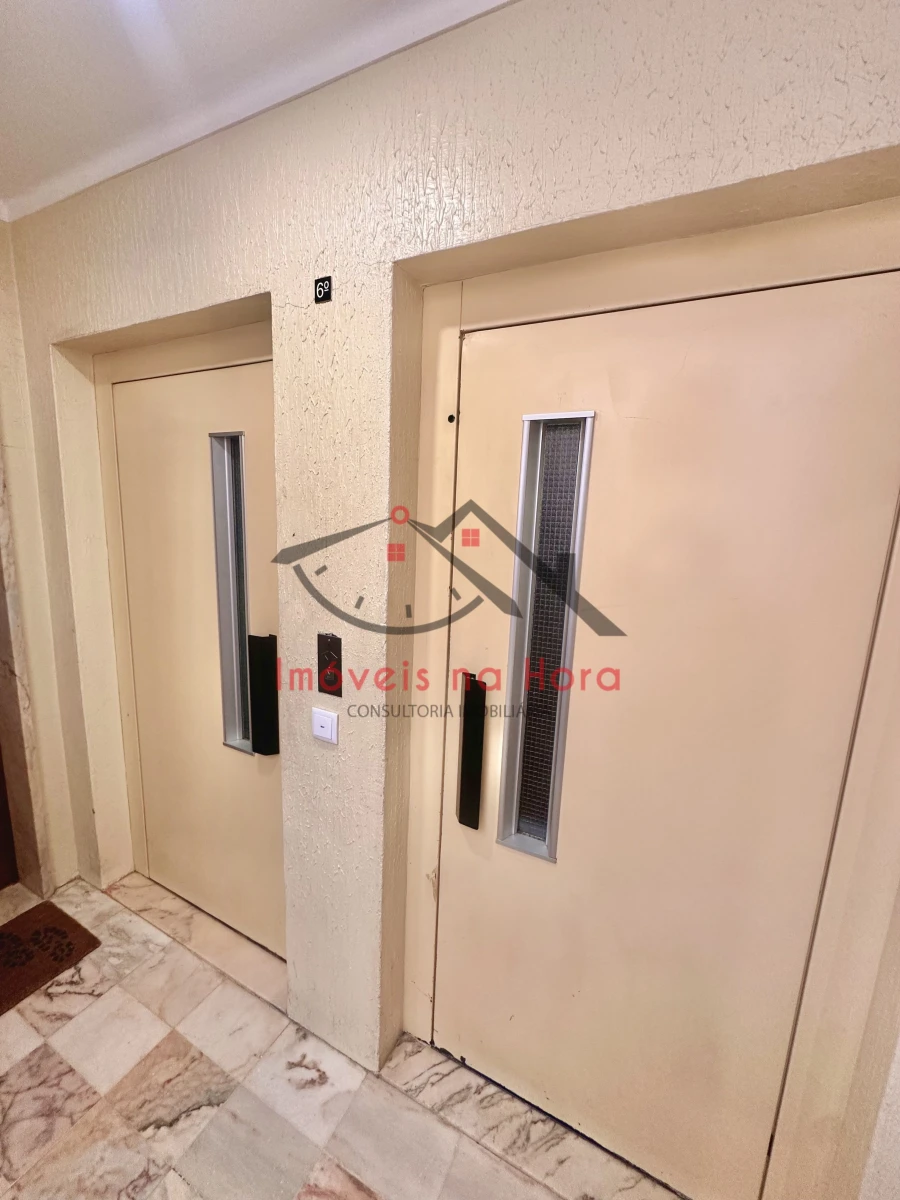Apartamento T3 para Venda em Rio de Mouro Foto 19
