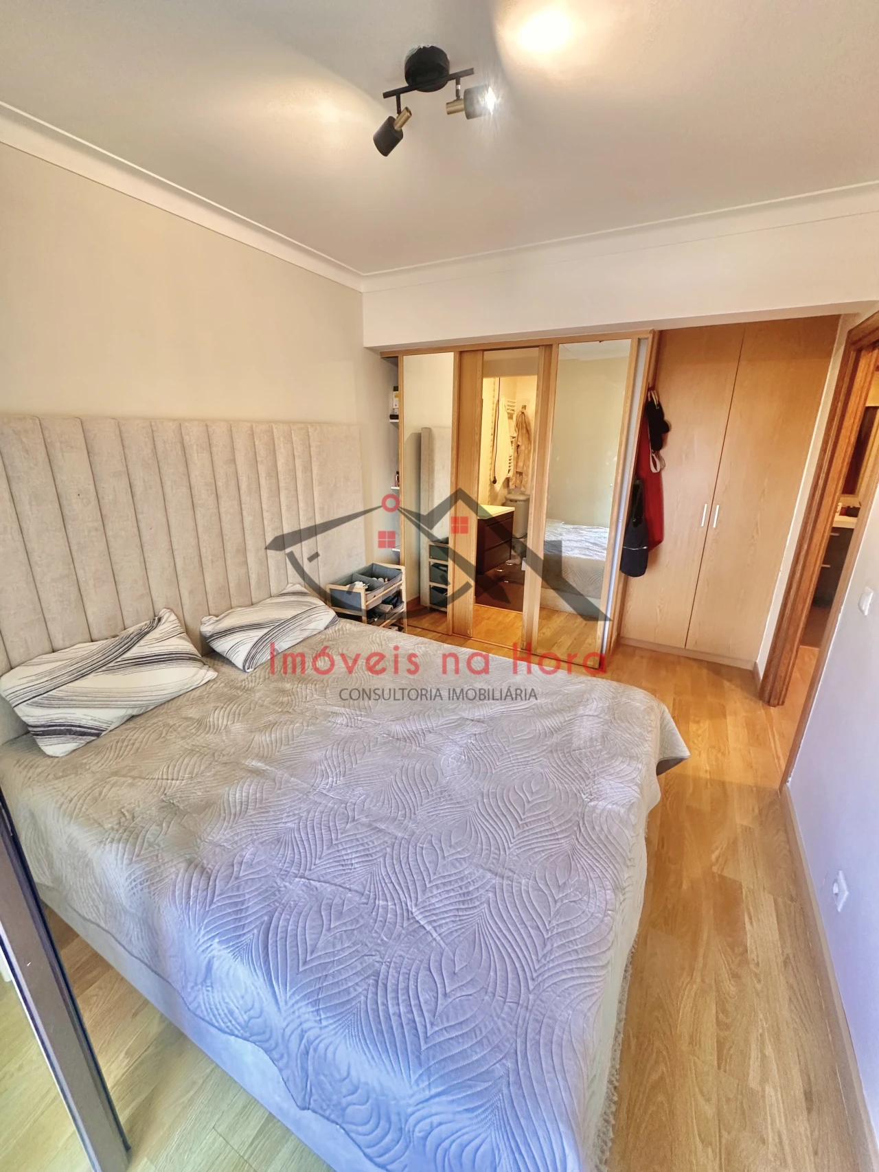 Apartamento T3 para Venda em Rio de Mouro Foto 15