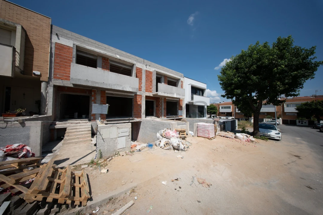 Moradia T3 para Venda em Merelim (São Pedro) e Frossos Foto 1