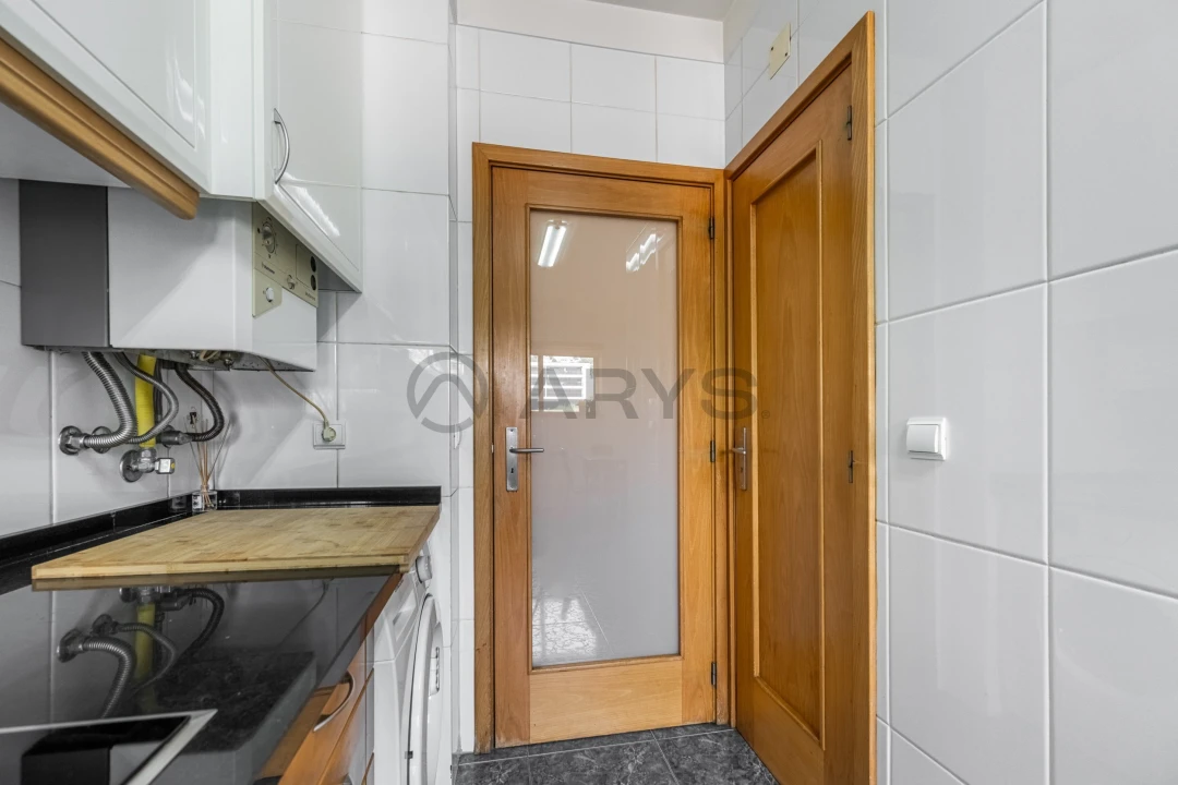 Apartamento T2 para Venda em Gualtar Foto 7