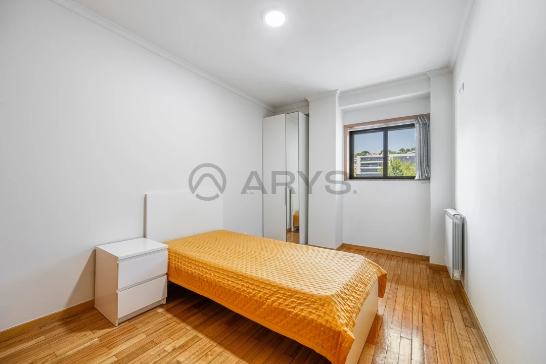 Apartamento T2 para Venda em Gualtar Foto 11