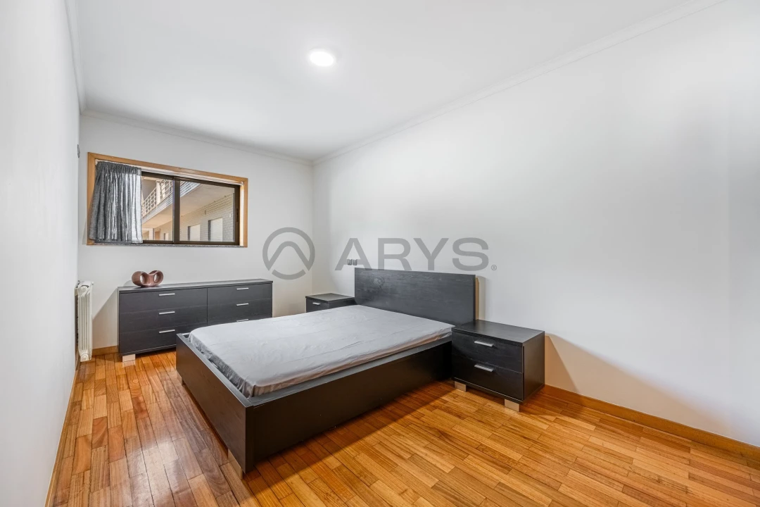 Apartamento T2 para Venda em Gualtar Foto 8
