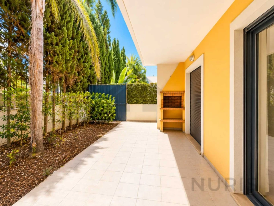 Apartamento T2 para Venda em Alvor Foto 8