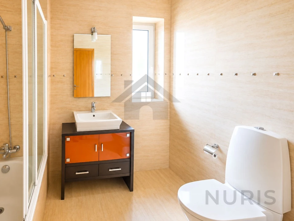Apartamento T2 para Venda em Alvor Foto 11