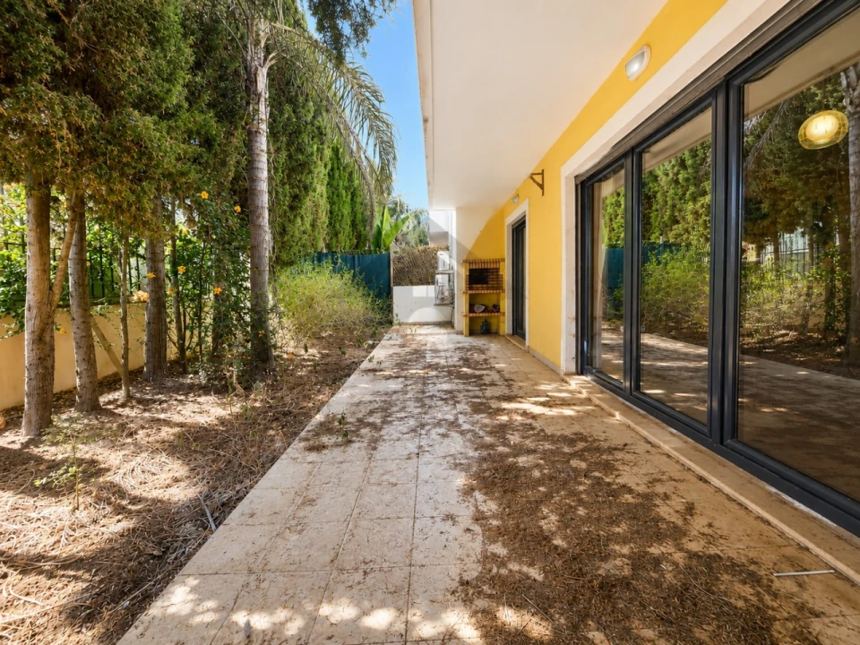 Apartamento T2 para Venda em Alvor Foto 7