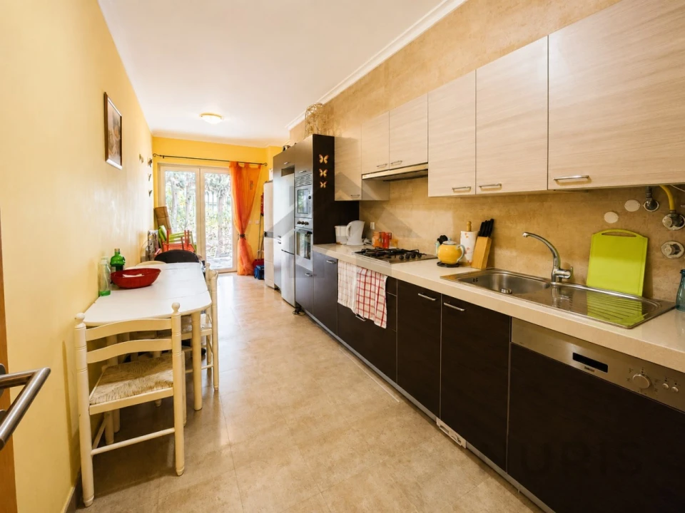 Apartamento T2 para Venda em Alvor Foto 12
