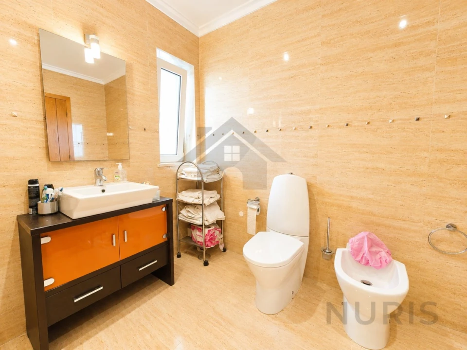 Apartamento T2 para Venda em Alvor Foto 17