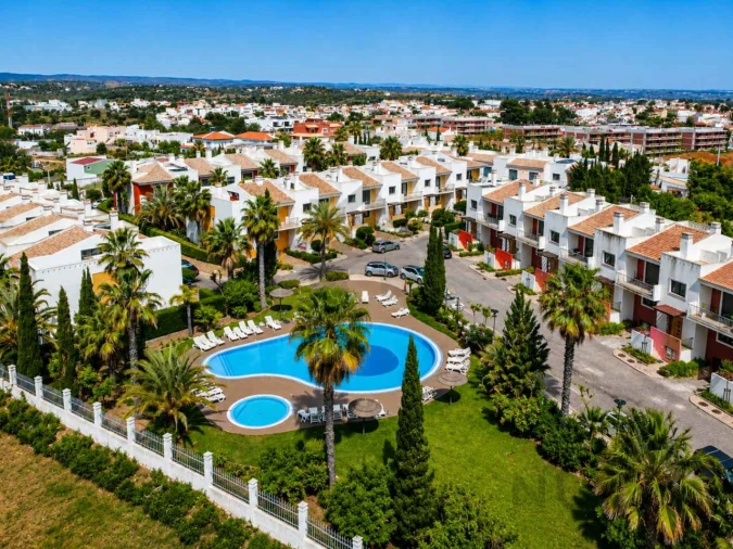 Apartamento T2 para Venda em Alvor Foto 2