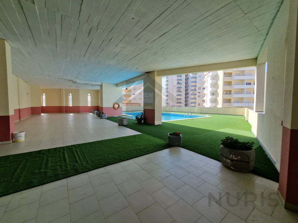 Apartamento T1 para Arrendamento em Portimão Foto 9