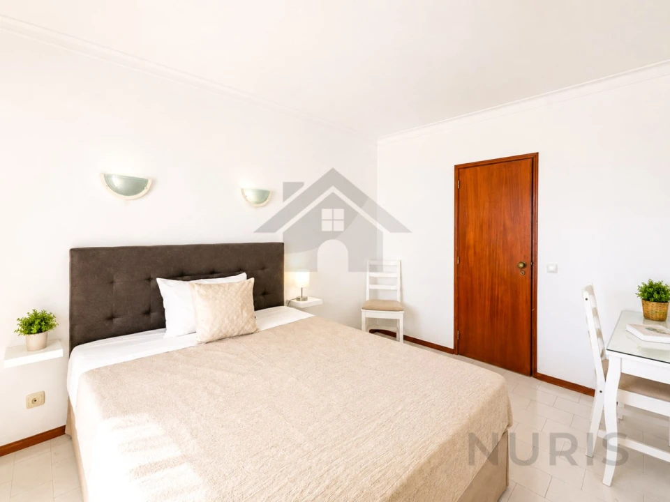 Apartamento T1 para Arrendamento em Portimão Foto 2