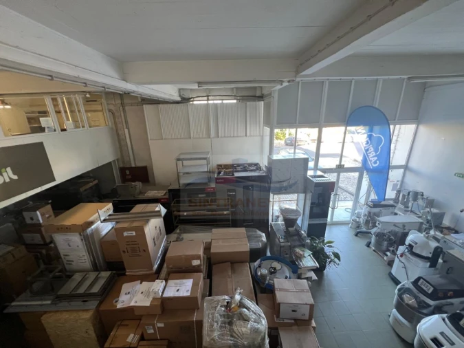 Armazém para Venda em Odivelas Foto 6