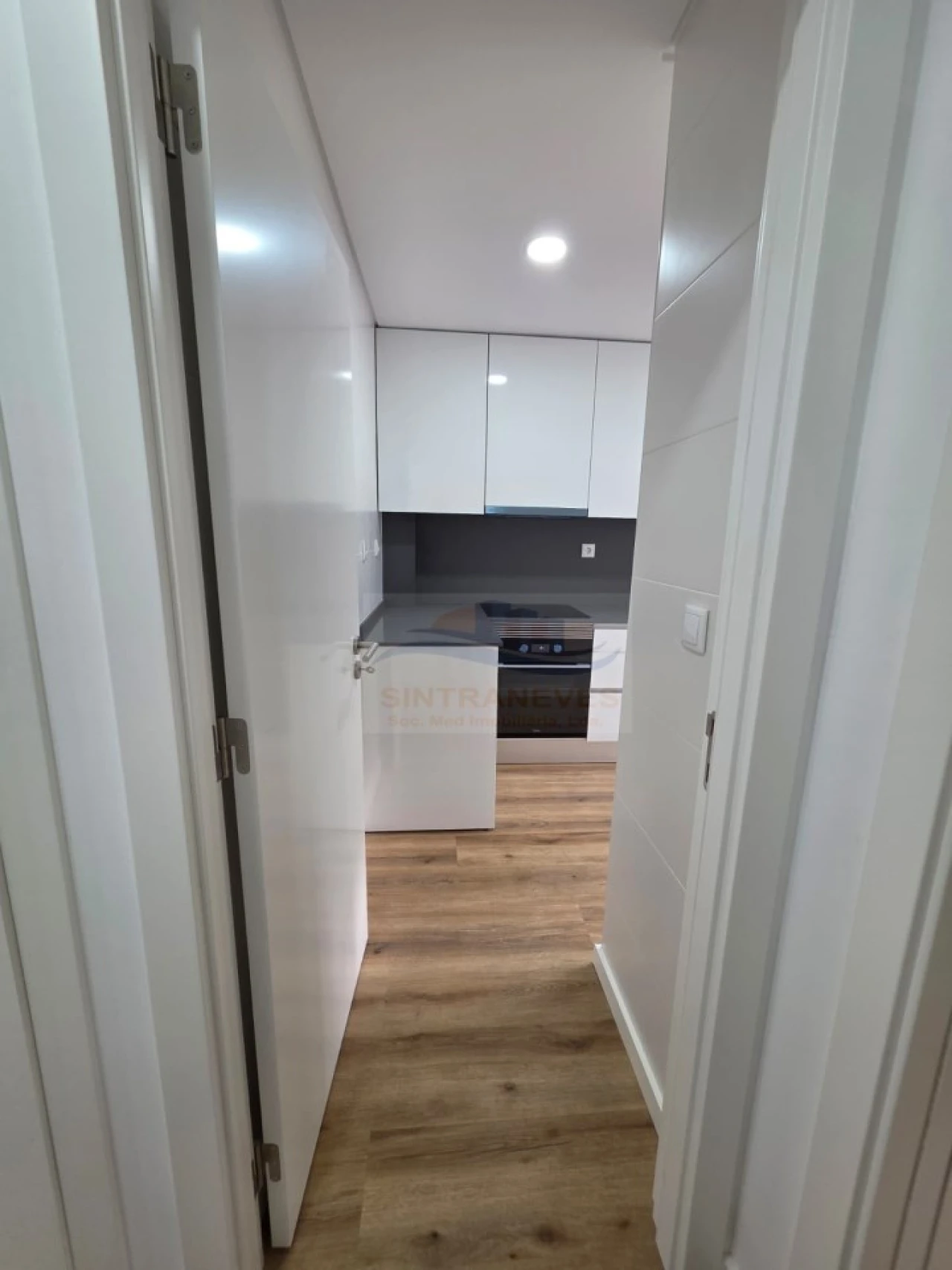 Apartamento T2 para Venda em Alverca do Ribatejo e Sobralinho Foto 5