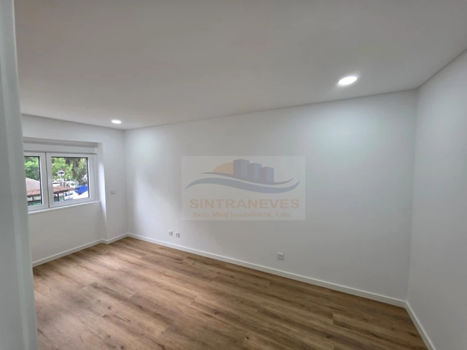 Apartamento T2 para Venda em Alverca do Ribatejo e Sobralinho Foto 11