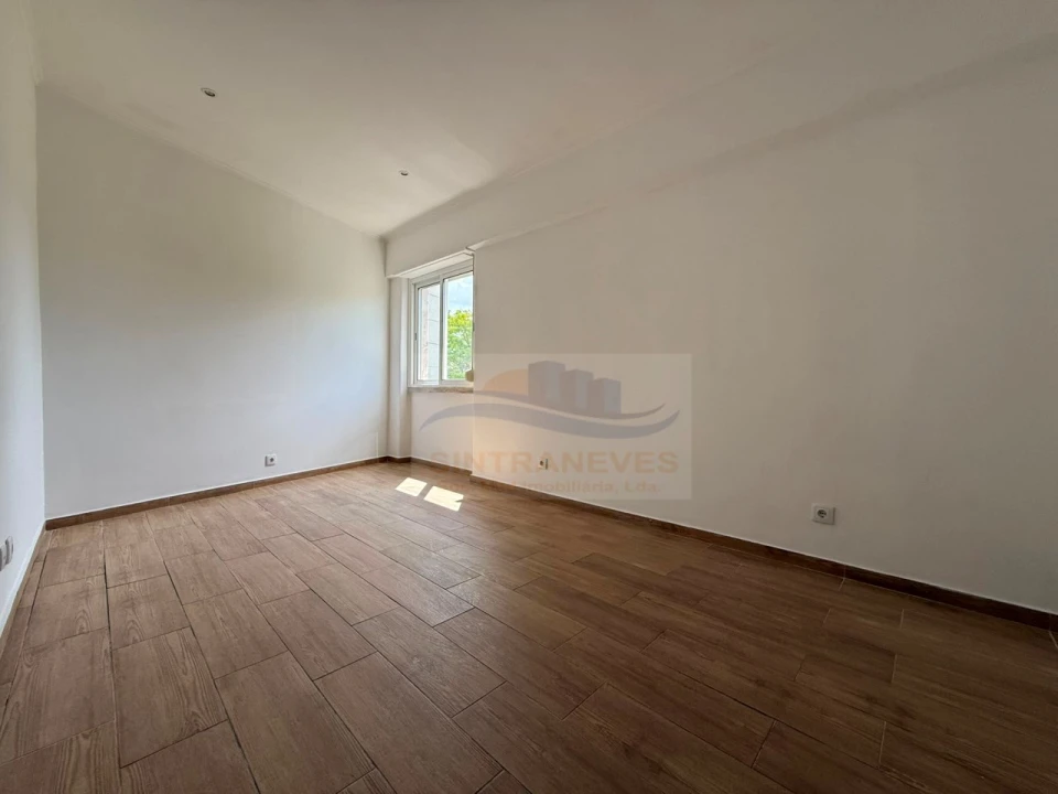 Apartamento T3 para Venda em Venteira Foto 20