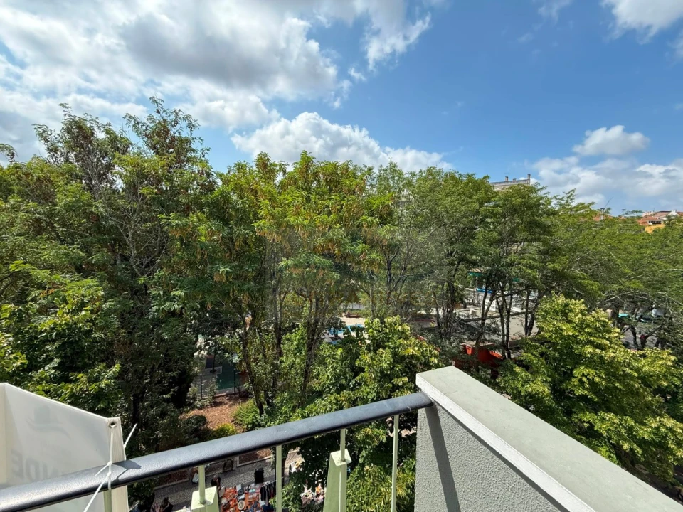 Apartamento T3 para Venda em Venteira Foto 29