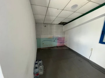 Armazém para Arrendamento em Camarate, Unhos e Apelação