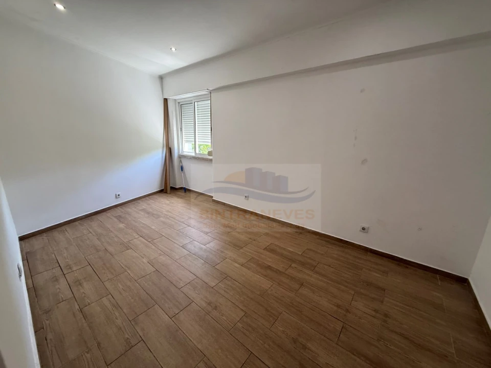 Apartamento T3 para Venda em Venteira Foto 10