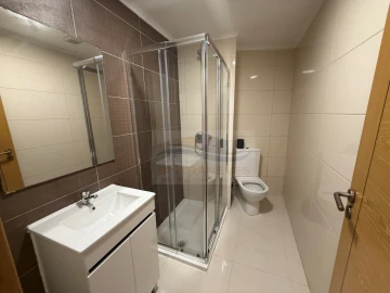 Apartamento T3 para Venda em Venteira
