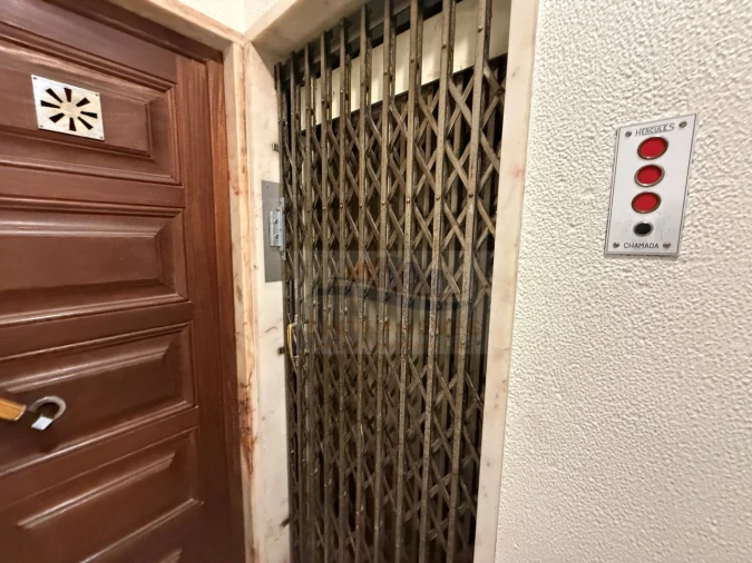 Apartamento T3 para Venda em Venteira Foto 8