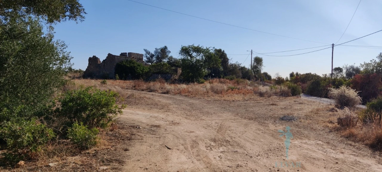 Terreno para Venda em Quelfes Foto 13