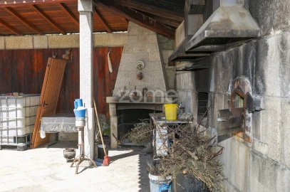 Quinta T8 para Venda em Valongo dos Azeites