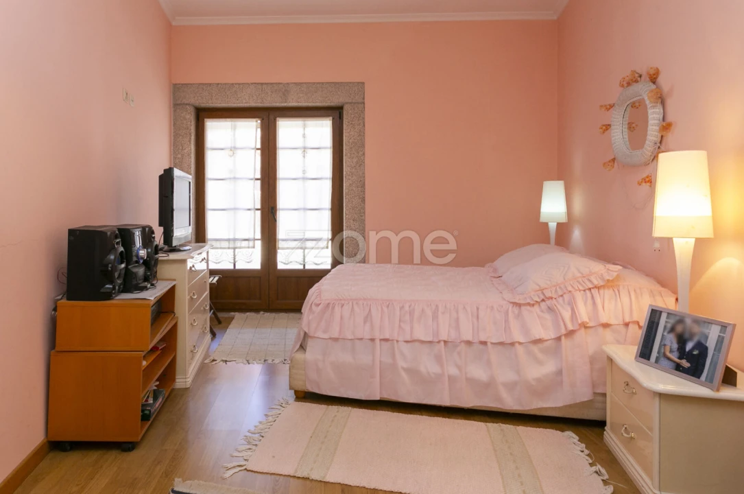 Quinta T8 para Venda em Valongo dos Azeites Foto 31