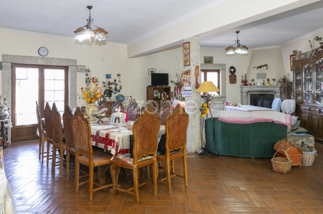 Quinta T8 para Venda em Valongo dos Azeites Foto 26