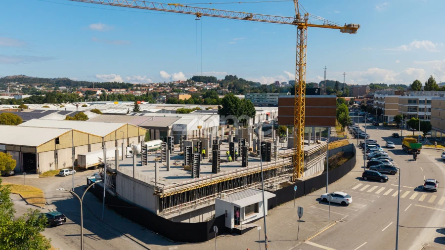 Apartamento T2 para Venda em Celeirós, Aveleda e Vimieiro