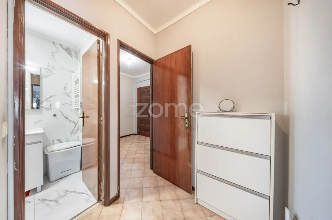 Apartamento T2 para Venda em Ferreiros e Gondizalves Foto 15