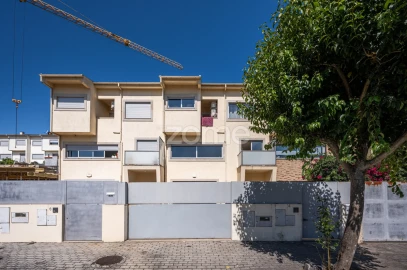 Moradia T4 para Venda em Palmeira