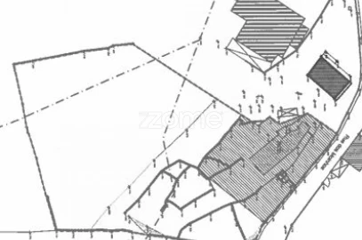 Terreno para Venda em Sabariz